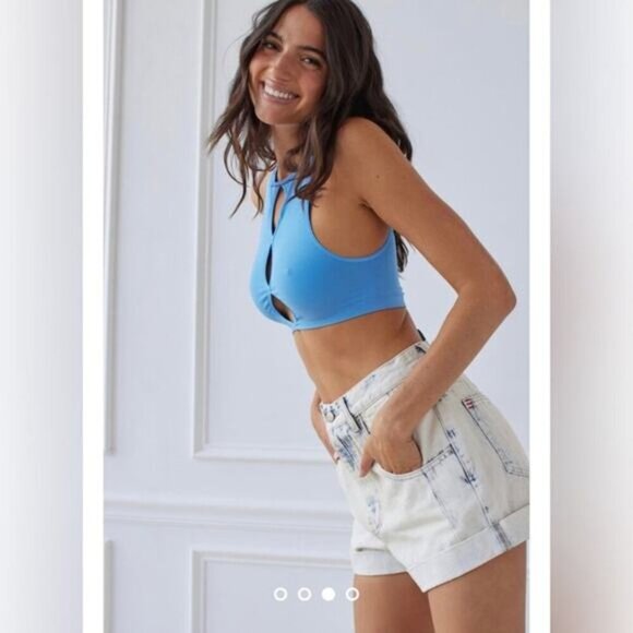 NWT BDG UO Carrie High-Rise Roll Hem Denim Short Sz 25 Ivory Combo - Picture 3 of 8